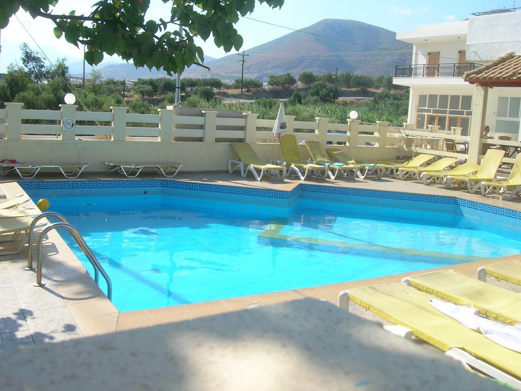 Simple Hotel Hersonissos Sun Exteriör bild
